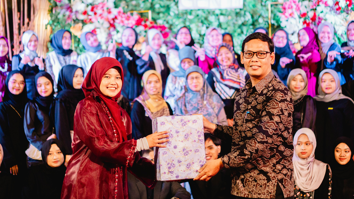 Dokumentasi Pelepasan Jurusan Gizi Poltekkes